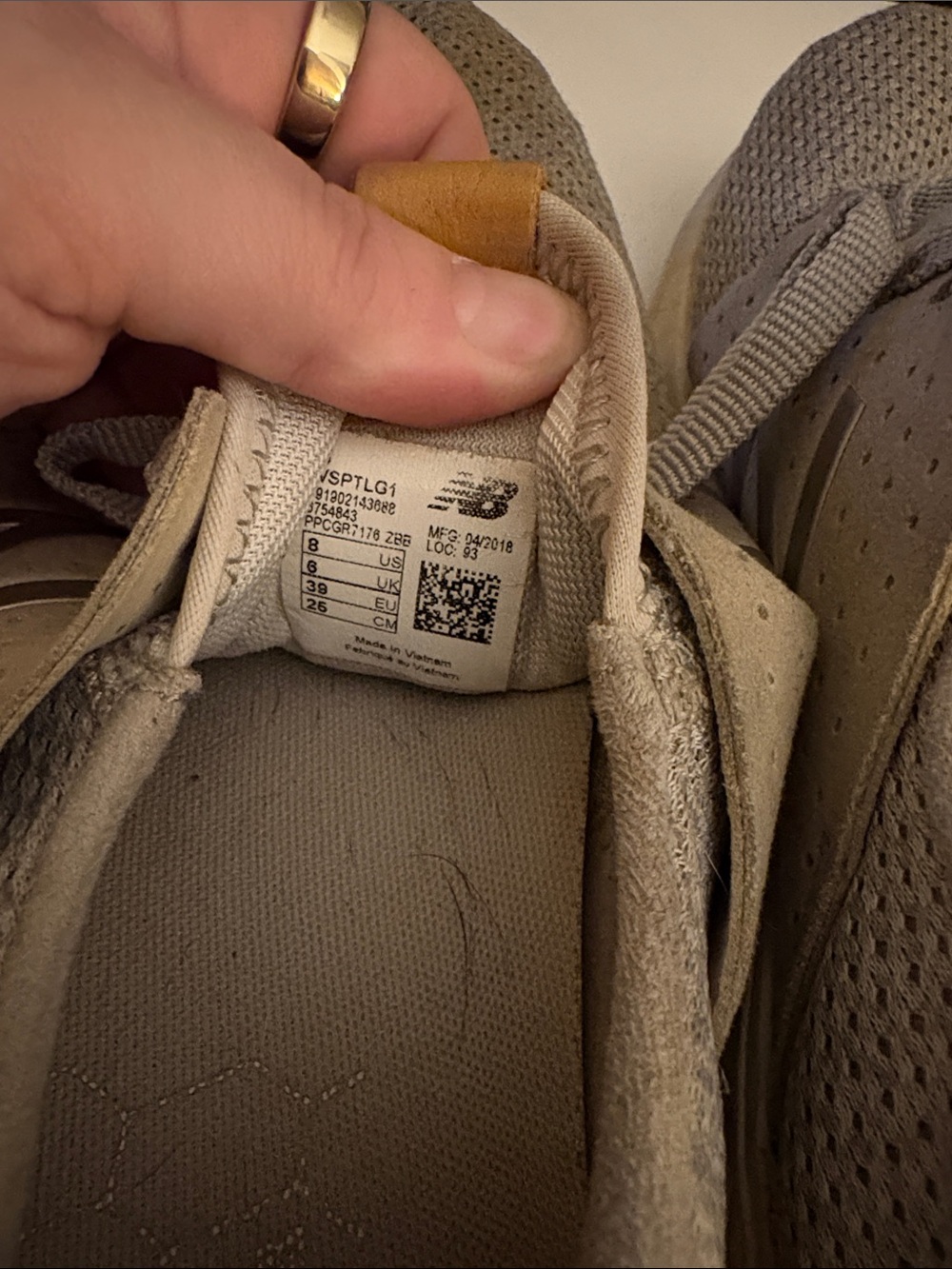 New Balance Kids' Light Gray and Tan Sneakers - Picture 5 of 5